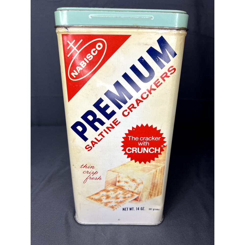 Vintage Nabisco Saltine Tin 1969 Great Condition